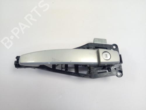 Used Front left exterior door handle OPEL ZAFIRA / ZAFIRA FAMILY B (A05) [2005-2019]  30373763