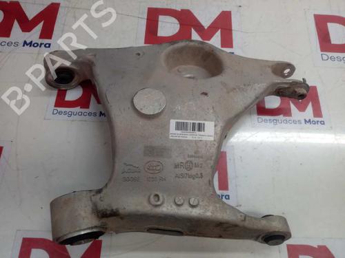 Used Right rear suspension arm JAGUAR XE (X760) 2.0 D (163 hp) 16496391