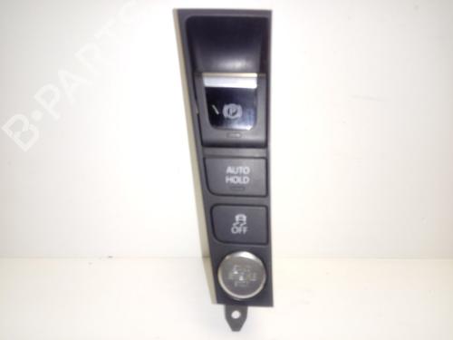 BP15232015I18 main image