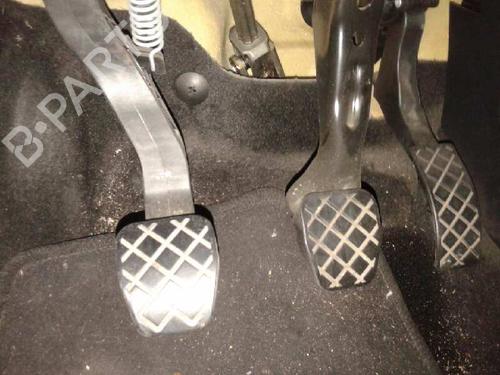 Break pedal SKODA FABIA II (542) 1.2 BP12833838I19
