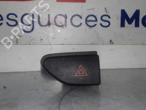 Bouton de warning RENAULT CAPTUR I (J5_, H5_) [2013-2025]  30370408