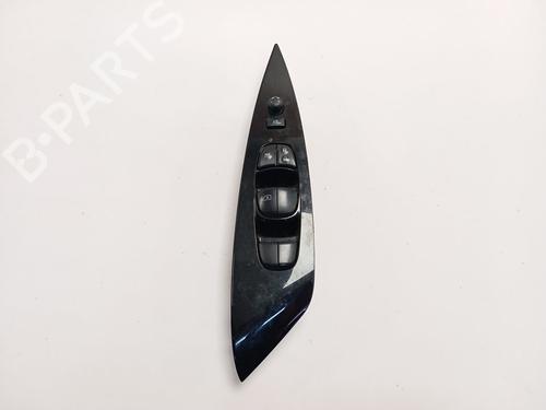 Used Left front window switch NISSAN LEAF (ZE0) Electric (109 hp) 22611596