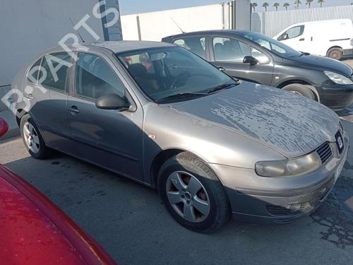 Used Parts SEAT LEON (1M1)  1.6 16 V  4619327