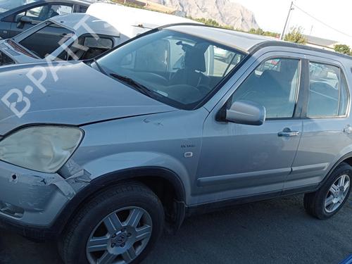 Fuse box HONDA CR-V II (RD_) | BP21586916E1