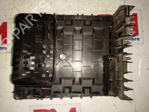 Used Fuse box SEAT LEON (1P1) 1.9 TDI (105 hp) 12657202