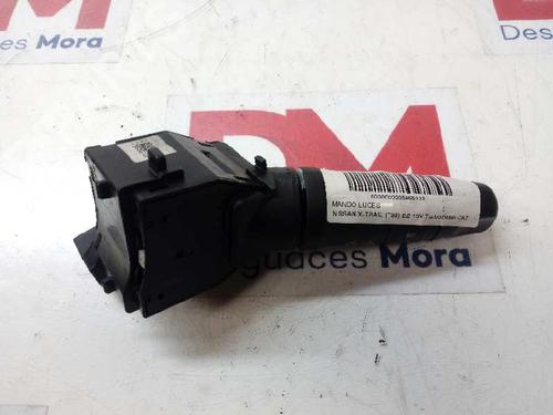 Used Headlight switch NISSAN X-TRAIL I (T30) [2001-2013]  16635098