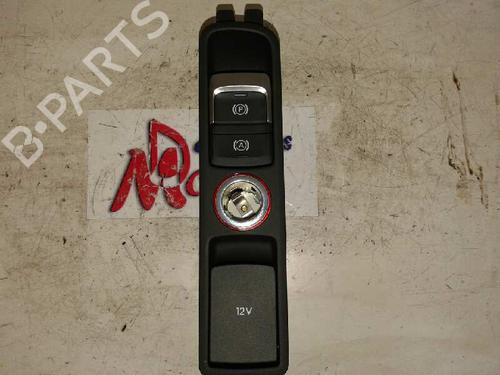 Used Electric handbrake AUDI Q3 (8UB, 8UG) 2.0 TFSI quattro (170 hp) 19260522