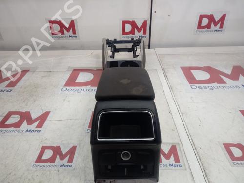 Armrest / Center console AUDI A4 B8 Avant (8K5)  | BP12674630I20 