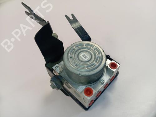 Used ABS pump ABS pump RENAULT EXPRESS Box Body/MPV 1.5 Blue dCi 95 (F6AB) (95 hp) 39931534 39931534