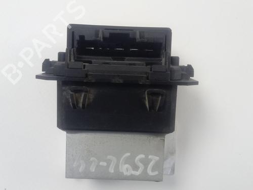 Used Heater resistor PEUGEOT 508 I (8D_) 2.0 BlueHDi 150 (150 hp) 18322581