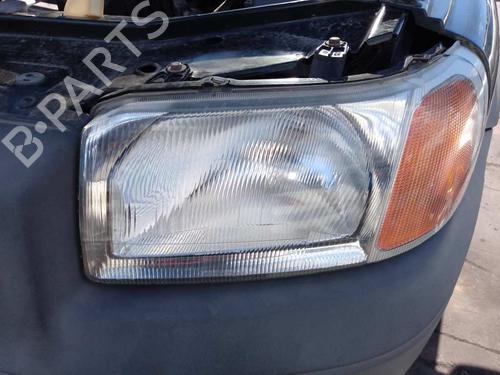 Used Left headlight LAND ROVER FREELANDER I (L314) [1998-2006]  30370673