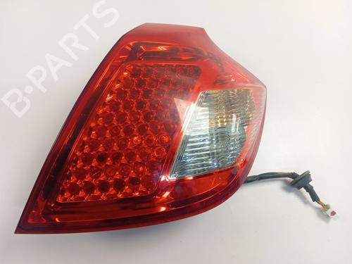 right-taillight-kia-ceed-hatchback-ed-2006-2007-2008-2009-2010-2011-2012-36091942 main image