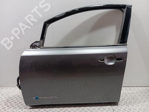 left-front-door-nissan-leaf-ze0-2010-2011-2012-2013-2014-2015-2016-2017-39412858 main image
