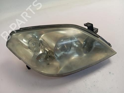 Used Right headlight NISSAN PRIMERA Hatchback (P12) [2002-2025]  30374997
