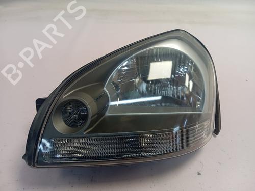 Used Left headlight HYUNDAI TUCSON (JM) 2.0 (141 hp) 30615402