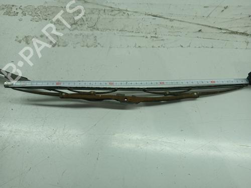 Used Front windshield wiper arm SUZUKI GRAND VITARA I (FT, HT) 2.0 4x4 (TA52, TL52, SQ420) (128 hp) 18150848