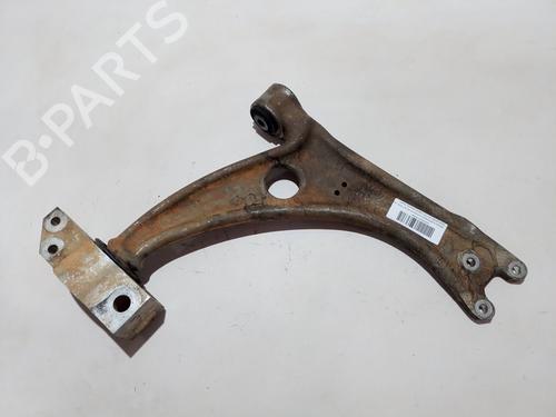 Used Left front suspension arm AUDI Q3 (8UB, 8UG) [2011-2020]  28703290