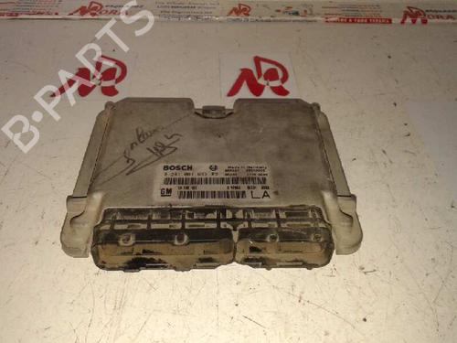 Used Engine control unit (ECU) OPEL VECTRA B (J96) 2.0 i 16V (F19) (136 hp) 12637618
