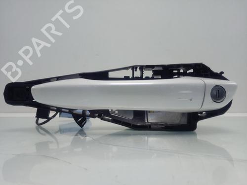 Used Front left exterior door handle PEUGEOT 2008 II (UD_, US_, UY_, UJ_, UR_, UC_) [2019-2025]  15897487