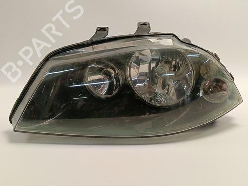 Used Left headlight Left headlight SEAT IBIZA III (6L1) 1.9 TDI (100 hp) 32702772 32702772