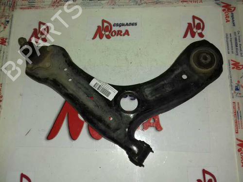 Used Right front suspension arm VW POLO V (6R1, 6C1) [2009-2022]  12638964