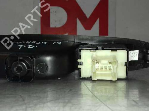 Right rear window switch RENAULT CAPTUR I (J5_, H5_) | BP30370394I28