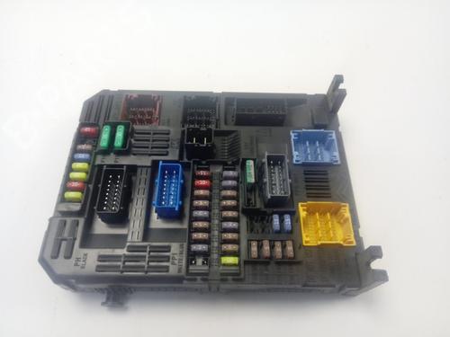 Used Fuse box PEUGEOT 208 II (UB_, UP_, UW_, UJ_) [2019-2025]  18307511