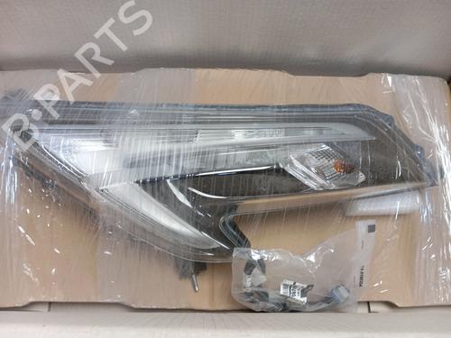 Right headlight NISSAN JUKE (F15) 1.2 DIG-T | BP32135080C29