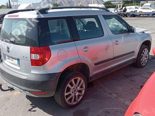 Used Parts SKODA YETI (5L) 4917571