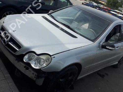 Front left window mechanism MERCEDES-BENZ C-CLASS (W203) C 200 Kompressor (203.045) | BP13888772C22 