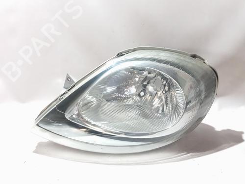 Venstre forlygte Venstre forlygte RENAULT TRAFIC II Van (FL) 1.9 dCi 100 (FL0C, FL0K, FL0B) (101 hp) 36700560 36700560