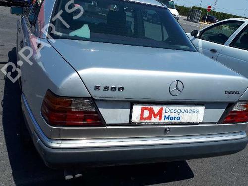 Used Parts MERCEDES-BENZ 124 Saloon (W124)    4380493