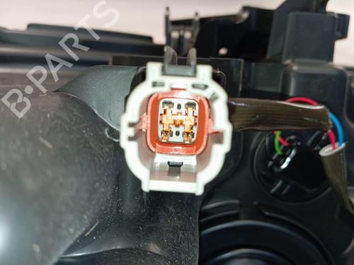 Right headlight NISSAN QASHQAI II (J11, J11_) | BP32141890C29