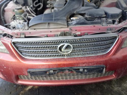 Grill LEXUS IS I (_E1_) 200 (GXE10) (155 hp) 16871669