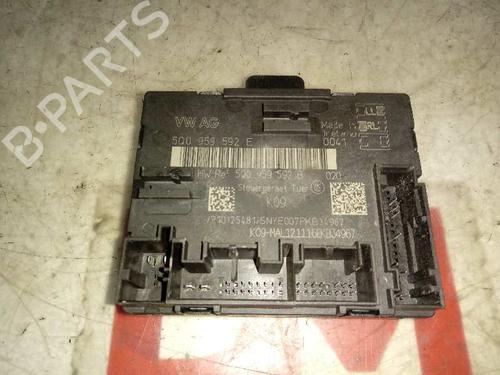 Elektronisk modul AUDI A3 (8V1, 8VK)  | BP16577617M83 