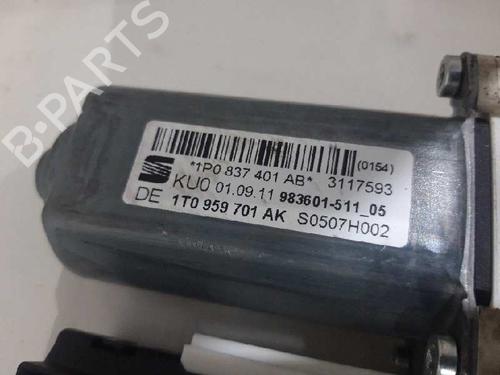 Front left window mechanism SEAT LEON (1P1) 1.6 TDI | BP29464558C22 