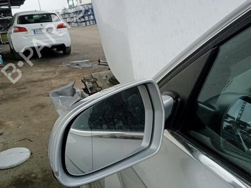Used Left mirror AUDI A4 B8 Avant (8K5) [2007-2017]  16865275