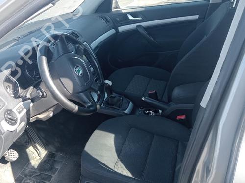 Left front window switch SKODA OCTAVIA II (1Z3) | BP12842847I27