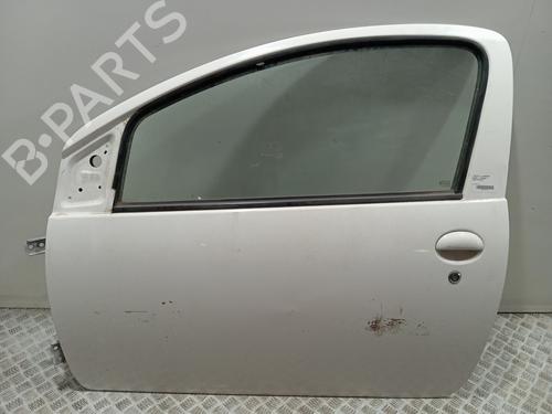 Portier links voor TOYOTA AYGO (_B1_) [2005-2014]  32298316