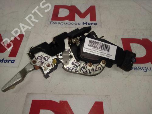Used Front right lock TOYOTA LAND CRUISER 90 (_J9_) 3.0 TD (KZJ90, KZJ95) (140 hp) 17728280