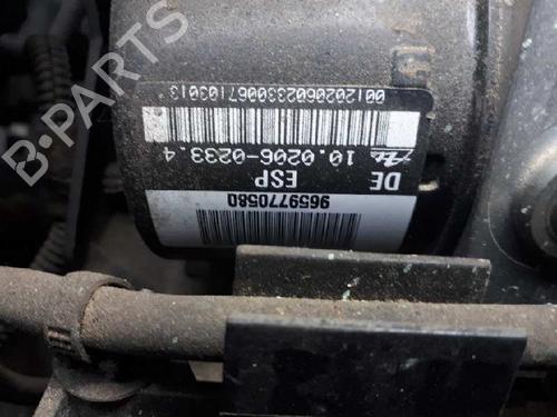 Used ABS pump CITROËN C5 II (RC_) 1.8 16V (RC6FZB) (116 hp) 12650222