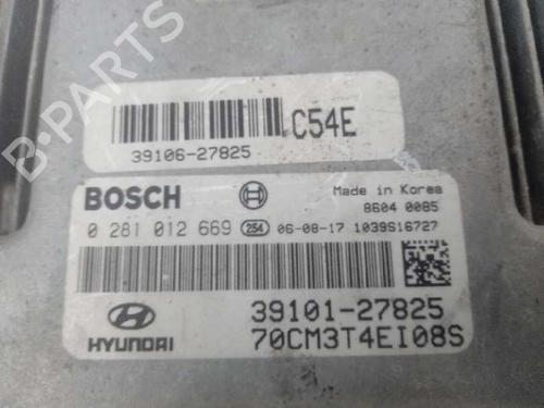 Engine control unit (ECU) HYUNDAI SANTA FÉ II (CM) 2.2 CRDi GLS 4x4 | BP30370719M57