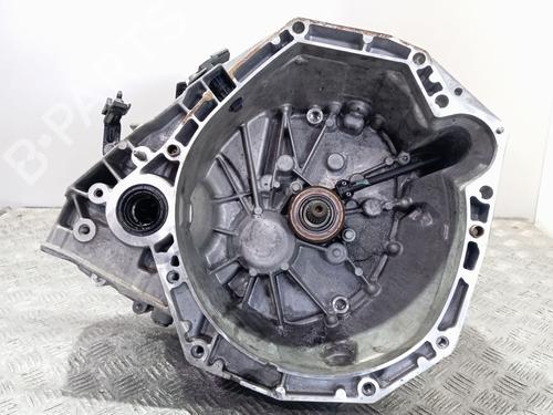 gearbox-renault-express-box-bodympv-2021-34244189 main image