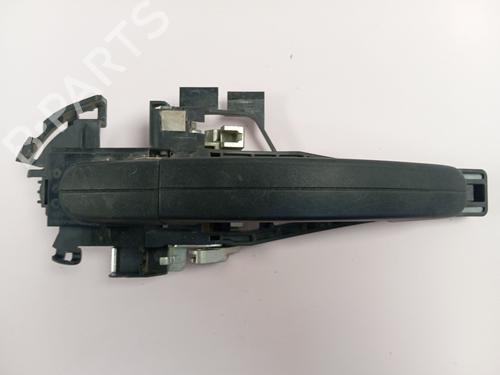 Used Front left exterior door handle Front left exterior door handle 37413904 37413904