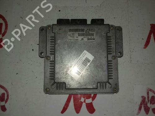 Calculateur moteur (ecu) PEUGEOT 206 Hatchback (2A/C) 2.0 HDI 90 (90 hp) 12640903