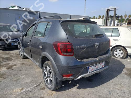 Front left panel DACIA SANDERO II 1.5 dCi 75 / Blue dCi 75 (B8JW, B8M4, B8AH, B8M7, B8M6) | BP15356759C58 