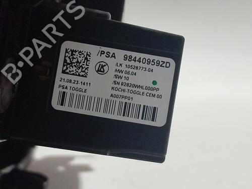 Gear lever PEUGEOT 2008 II (UD_, US_, UY_, UJ_, UR_, UC_)  | BP29723862M90 