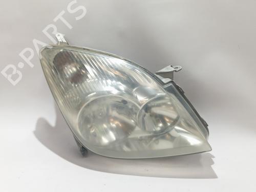 Used Right headlight TOYOTA COROLLA Verso (_E12_) 2.0 D-4D (CDE120_, CDE120R) (90 hp) 32520428