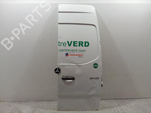 Puerta trasera derecha MERCEDES-BENZ SPRINTER 3-t Van (B910) [2018-2026]  31329532