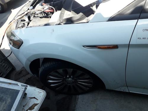 Used Left front fenders FORD MONDEO IV (BA7) [2007-2015]  30372376